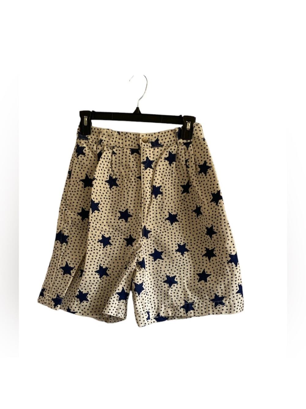 Gotcha Covered vintage women’s size 6 star print pleated high waisted shorts